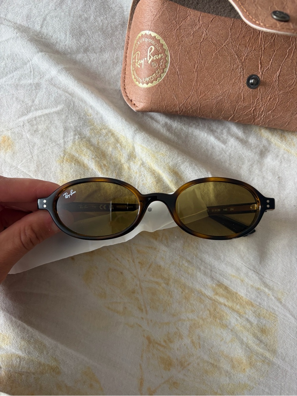 Ray-Ban Women's Tortoiseshell Oval Sunglasses with Brown Lenses